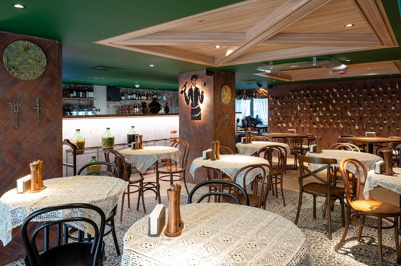 Зал с именными рогами