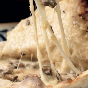 Жульен с курицей в пите